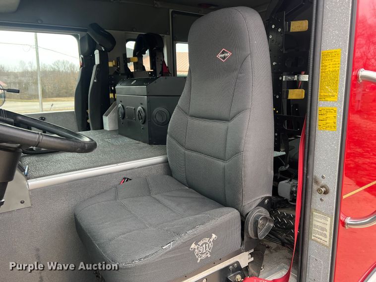 image for item MM9153 2005 Spartan Advantage Pumper  pumper fire truck