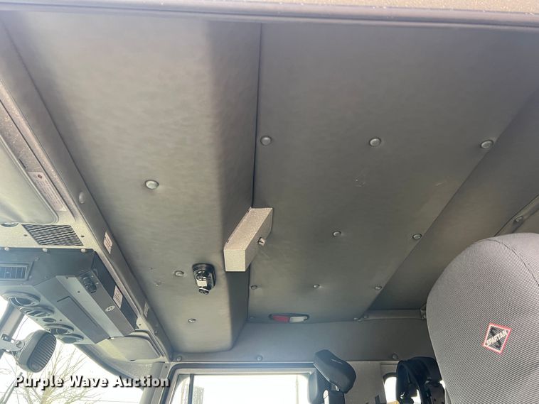 image for item MM9153 2005 Spartan Advantage Pumper  pumper fire truck