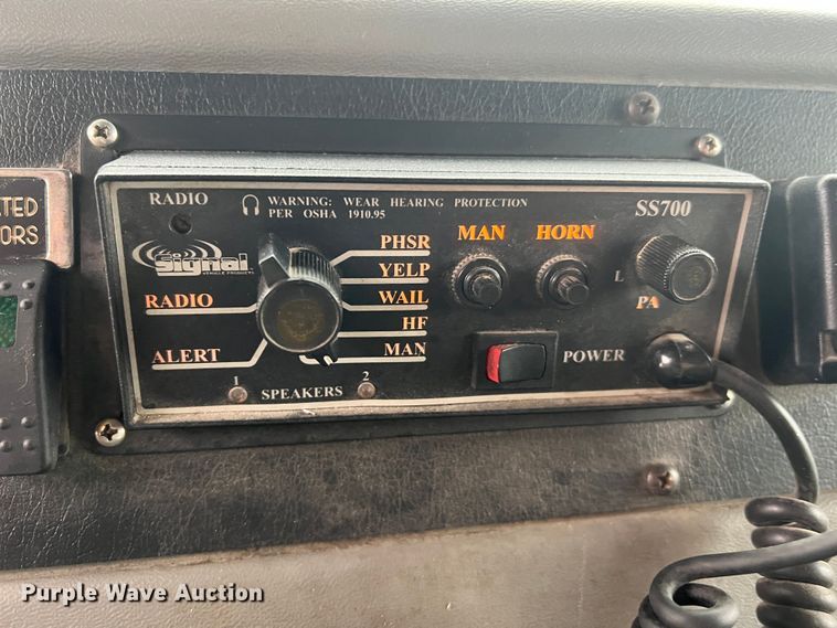 image for item MM9153 2005 Spartan Advantage Pumper  pumper fire truck