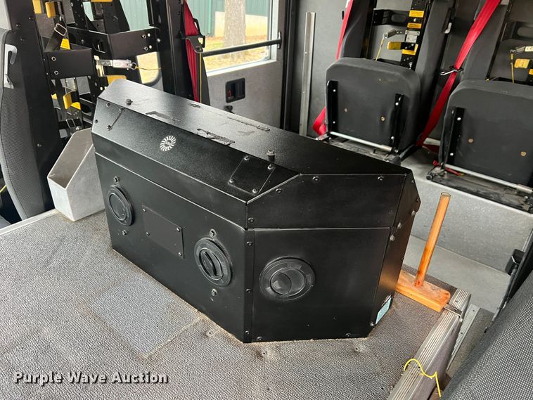 image for item MM9153 2005 Spartan Advantage Pumper  pumper fire truck