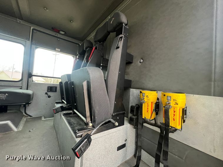 image for item MM9153 2005 Spartan Advantage Pumper  pumper fire truck