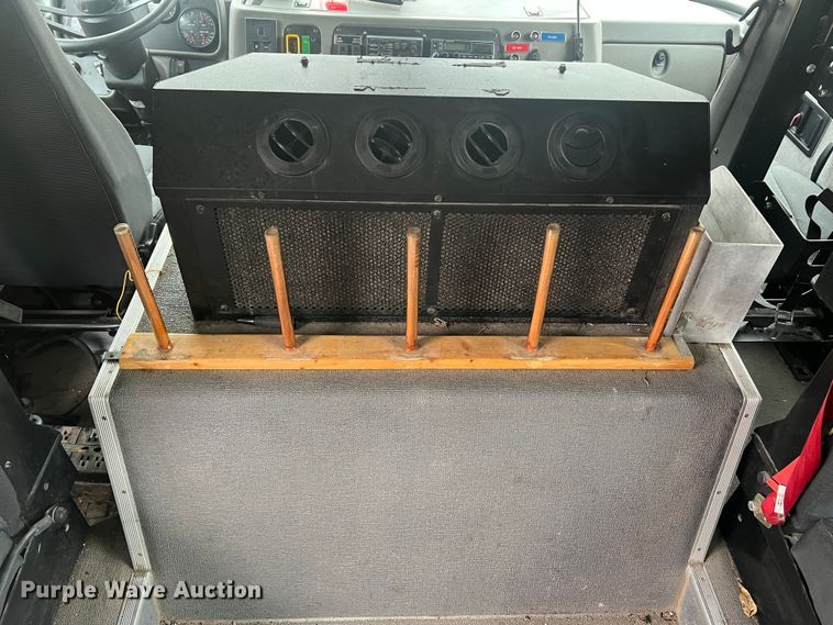 image for item MM9153 2005 Spartan Advantage Pumper  pumper fire truck