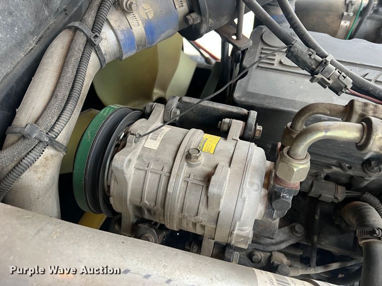 image for item MM9153 2005 Spartan Advantage Pumper  pumper fire truck