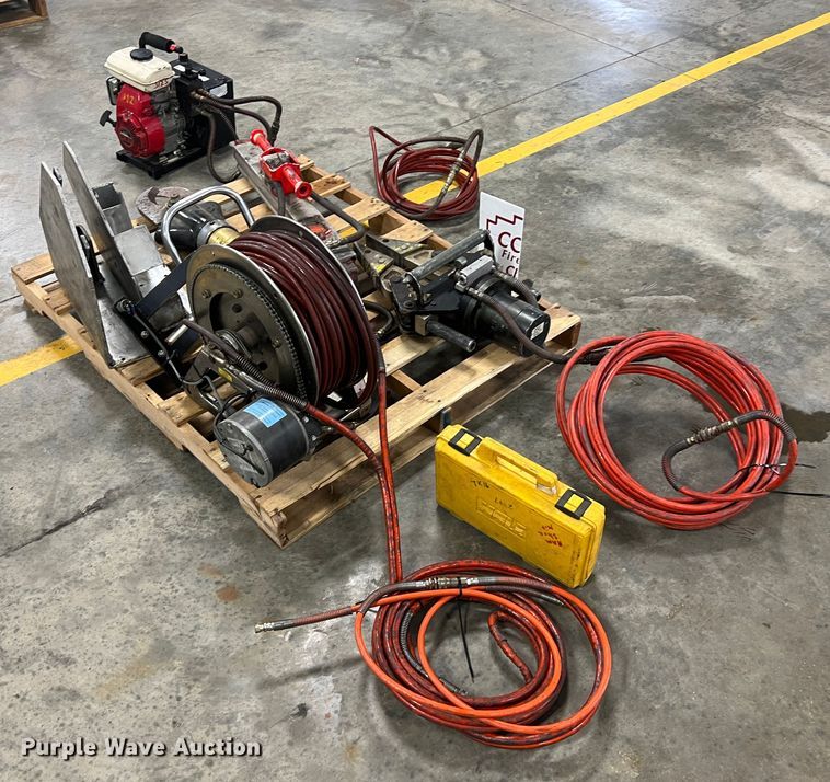 image for item MM9156 Rescue equipment