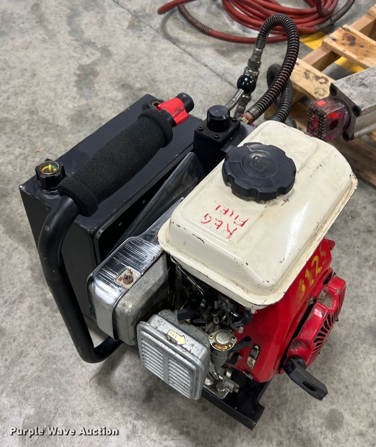 image for item MM9156 Rescue equipment