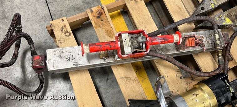 image for item MM9156 Rescue equipment