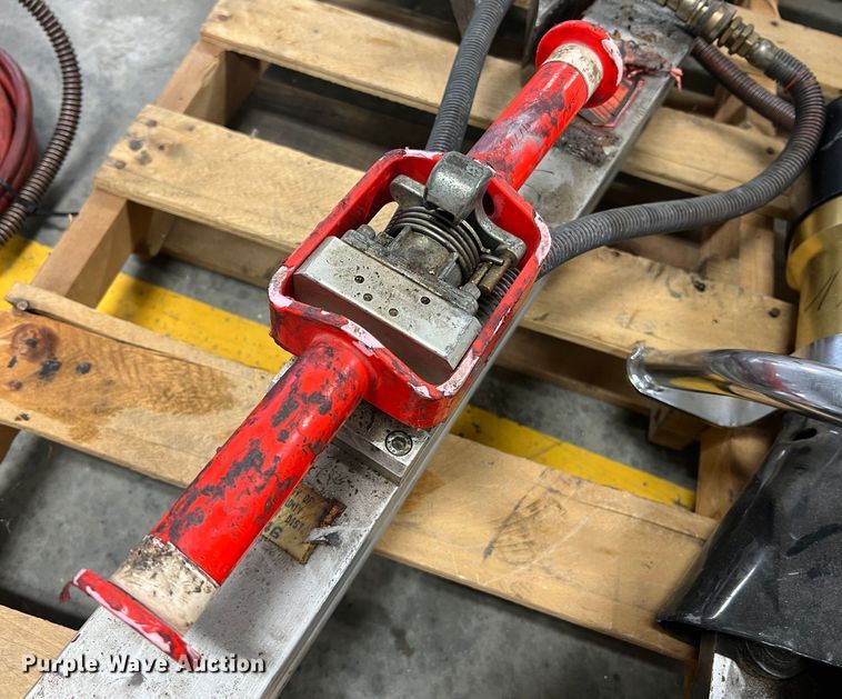 image for item MM9156 Rescue equipment