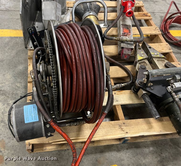 image for item MM9156 Rescue equipment