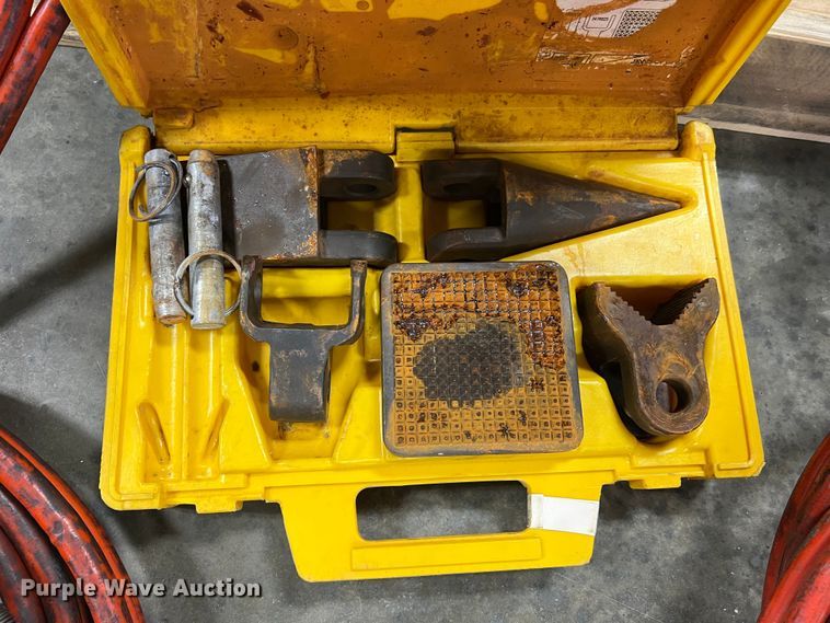 image for item MM9156 Rescue equipment