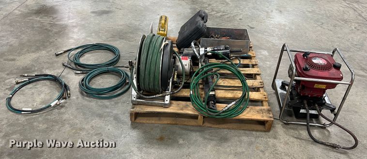 image for item MM9157 Rescue equipment