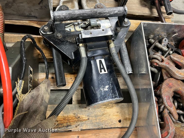 image for item MM9158 Rescue equipment