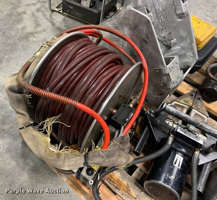 image for item MM9158 Rescue equipment