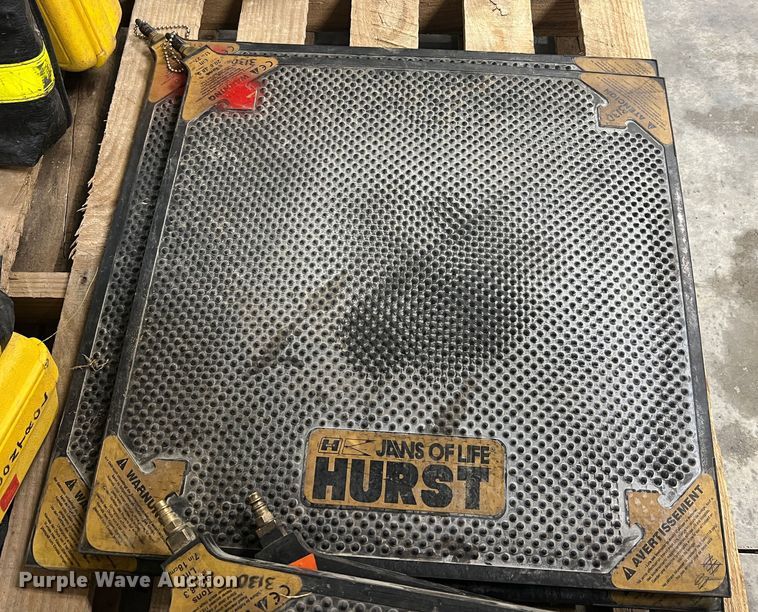 image for item MM9159 (4) Hurst air bags