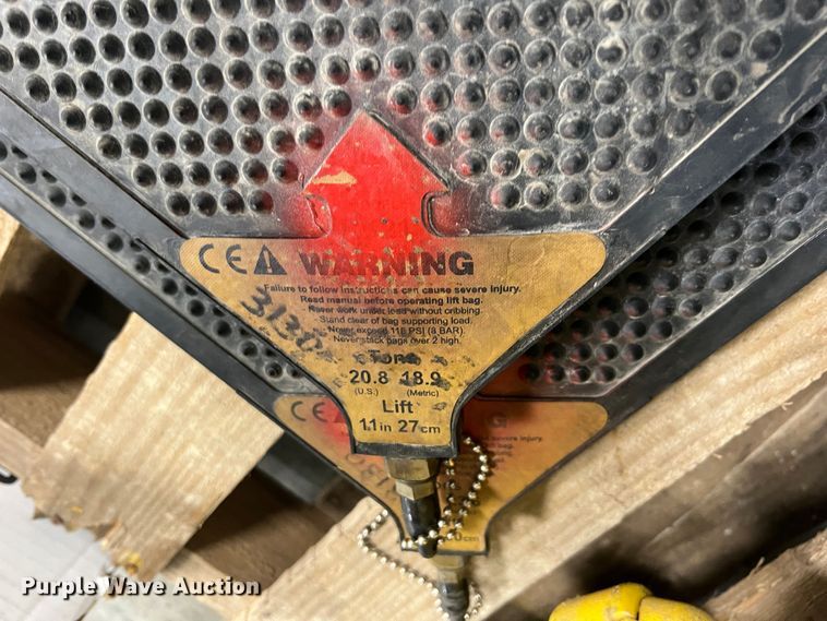 image for item MM9159 (4) Hurst air bags