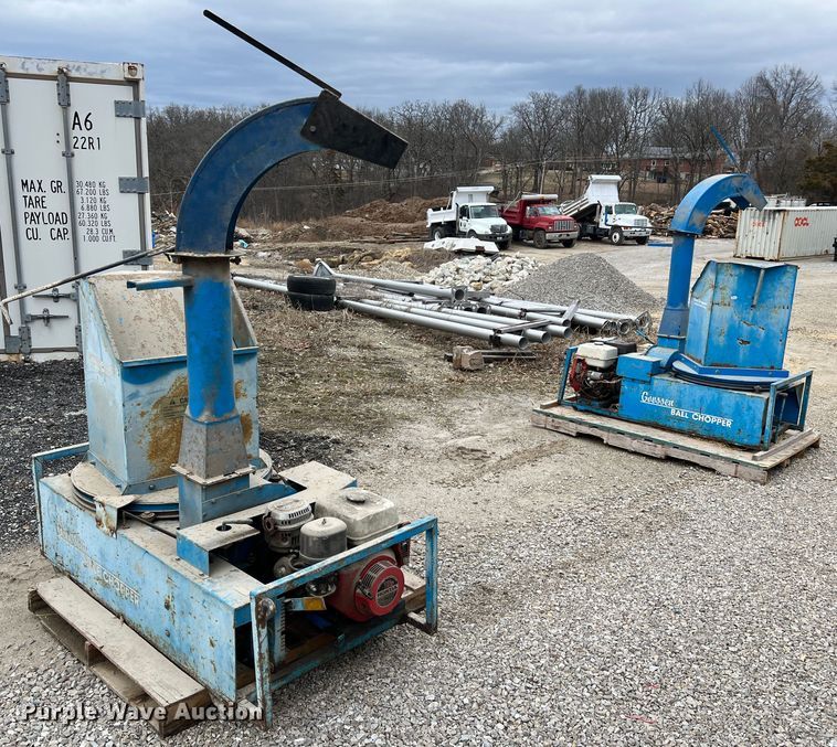 image for item MM9161 (2) Goossen BCG-2 bale choppers