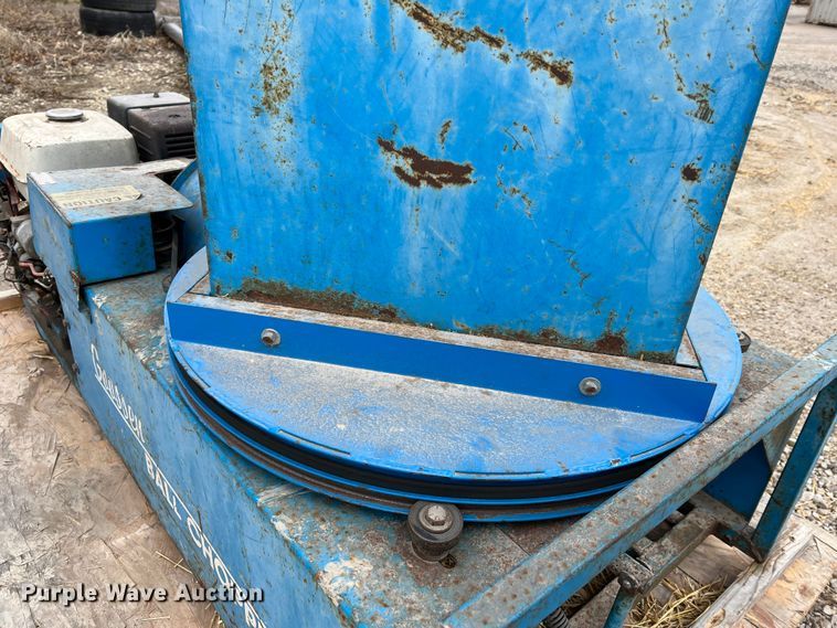 image for item MM9161 (2) Goossen BCG-2 bale choppers