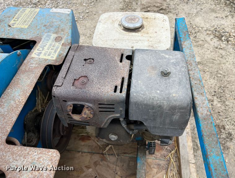 image for item MM9161 (2) Goossen BCG-2 bale choppers