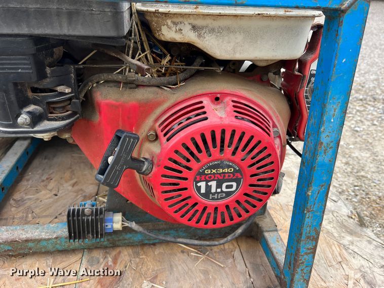 image for item MM9161 (2) Goossen BCG-2 bale choppers