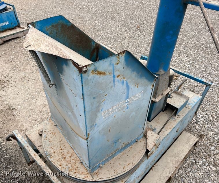 image for item MM9161 (2) Goossen BCG-2 bale choppers