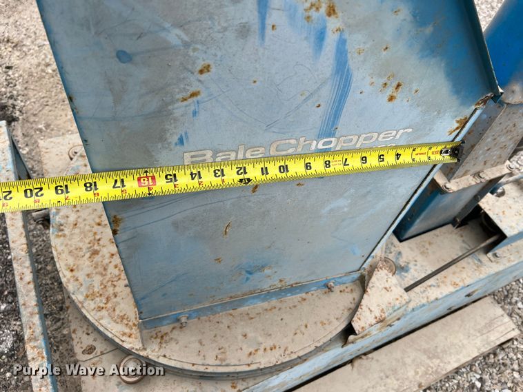 image for item MM9161 (2) Goossen BCG-2 bale choppers