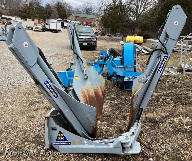 image for item MM9163 Baumalight SS330  skid steer tree spade