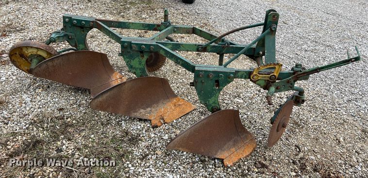 image for item MM9166 Bottom plow