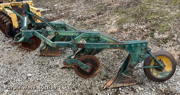 image for item MM9166 Bottom plow
