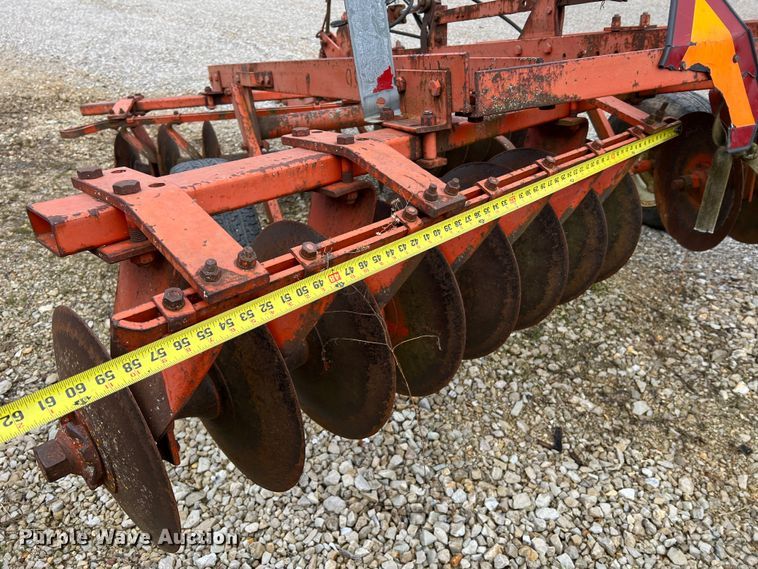 image for item MM9167 Allis-Chalmers 575777  tandem disk