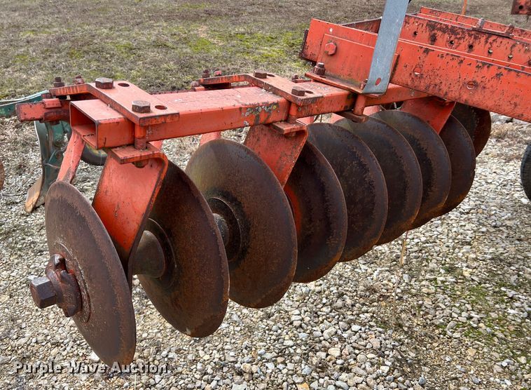 image for item MM9167 Allis-Chalmers 575777  tandem disk