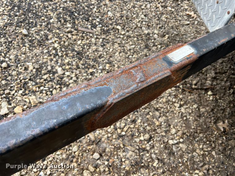 image for item MM9168 2015 Doolittle  enclosed cargo trailer