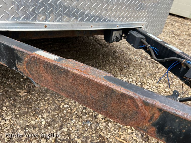 image for item MM9168 2015 Doolittle  enclosed cargo trailer