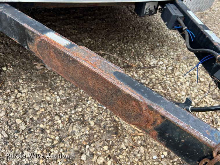 image for item MM9168 2015 Doolittle  enclosed cargo trailer