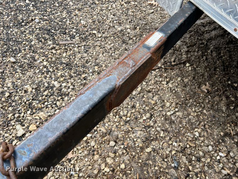 image for item MM9168 2015 Doolittle  enclosed cargo trailer