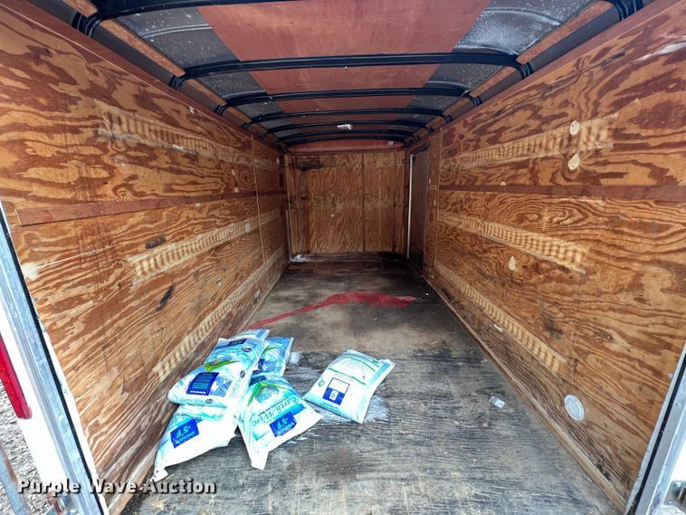 image for item MM9168 2015 Doolittle  enclosed cargo trailer