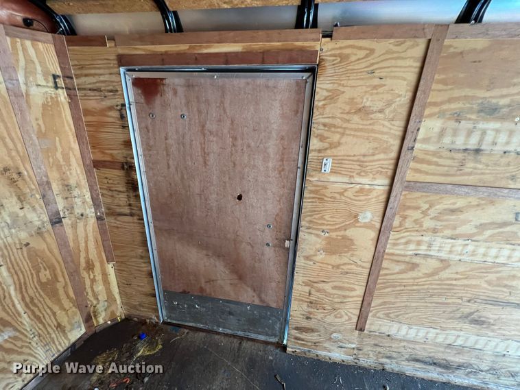 image for item MM9168 2015 Doolittle  enclosed cargo trailer