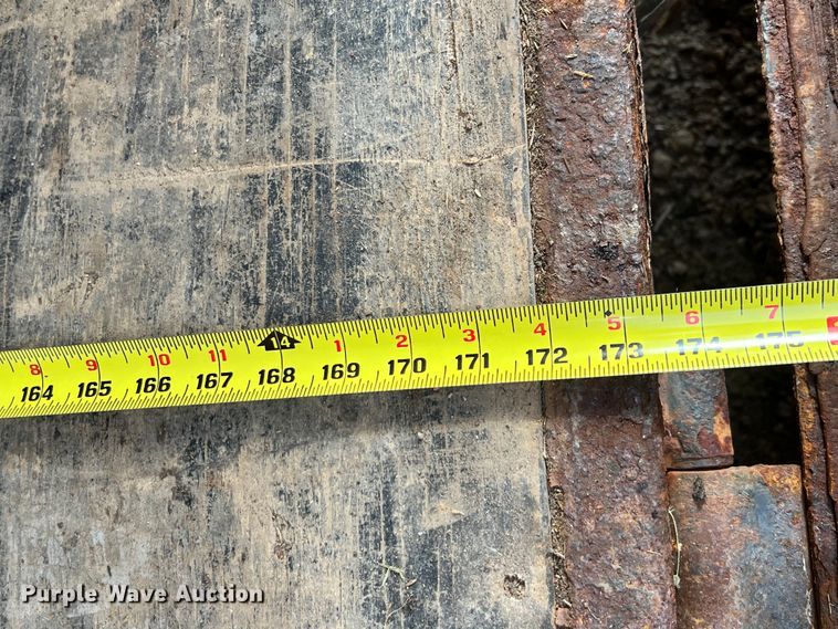 image for item MM9168 2015 Doolittle  enclosed cargo trailer