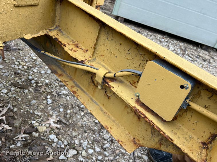 image for item MM9169 1984 ITS CFH9T12BFP  equipment trailer