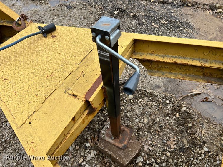 image for item MM9169 1984 ITS CFH9T12BFP  equipment trailer