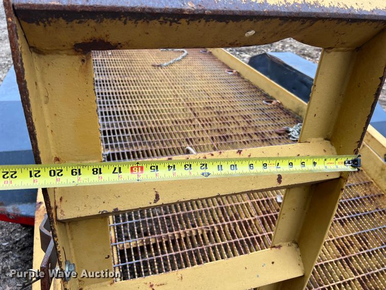 image for item MM9169 1984 ITS CFH9T12BFP  equipment trailer