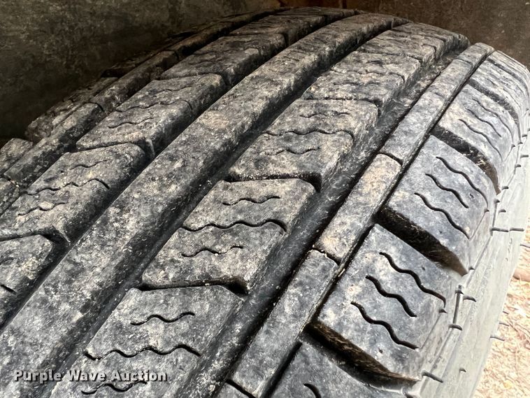 image for item MM9169 1984 ITS CFH9T12BFP  equipment trailer