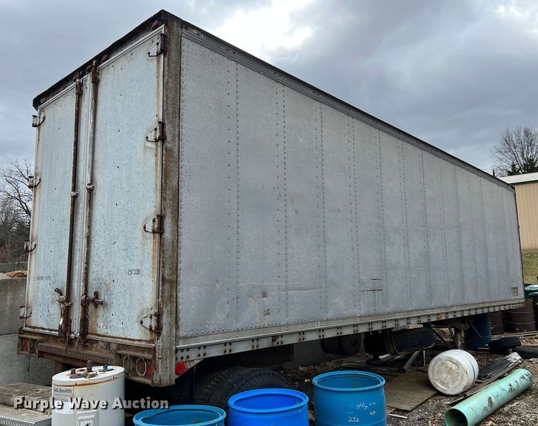 image for item MM9170 1974 Stoughton ASV-302S-RG  refrigerated van trailer