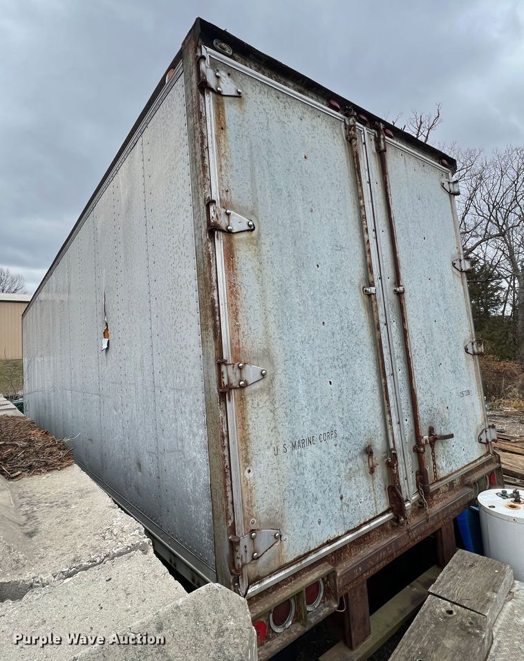 image for item MM9170 1974 Stoughton ASV-302S-RG  refrigerated van trailer