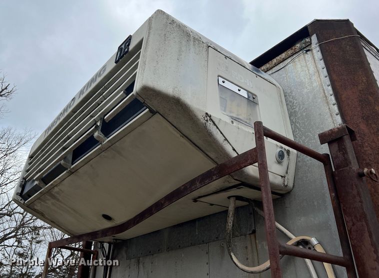 image for item MM9170 1974 Stoughton ASV-302S-RG  refrigerated van trailer