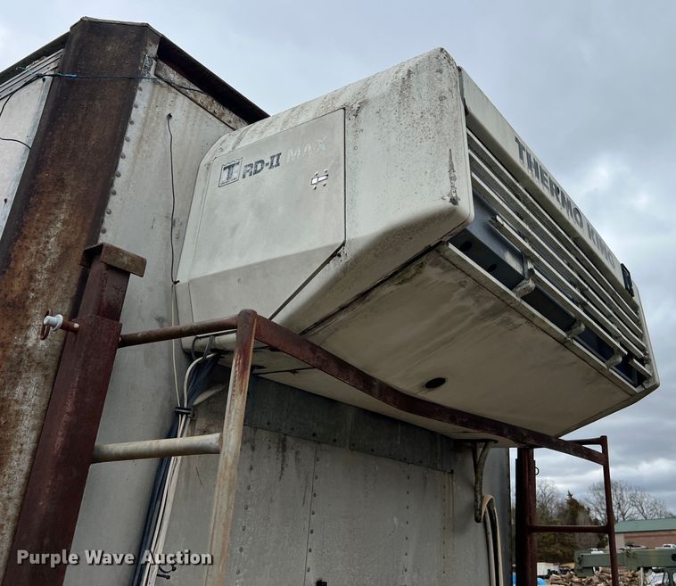 image for item MM9170 1974 Stoughton ASV-302S-RG  refrigerated van trailer