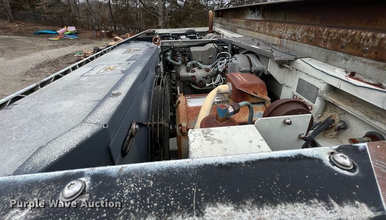 image for item MM9170 1974 Stoughton ASV-302S-RG  refrigerated van trailer