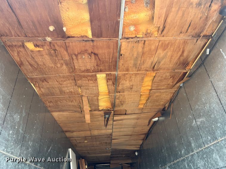 image for item MM9170 1974 Stoughton ASV-302S-RG  refrigerated van trailer