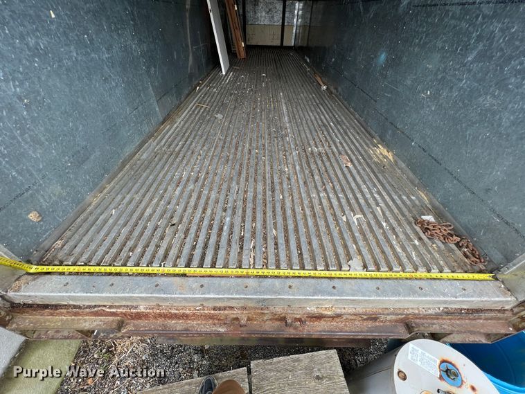 image for item MM9170 1974 Stoughton ASV-302S-RG  refrigerated van trailer