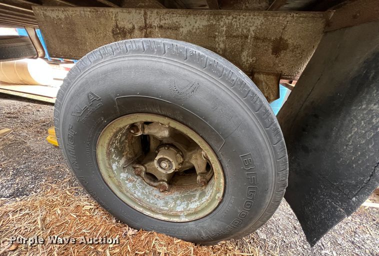 image for item MM9170 1974 Stoughton ASV-302S-RG  refrigerated van trailer