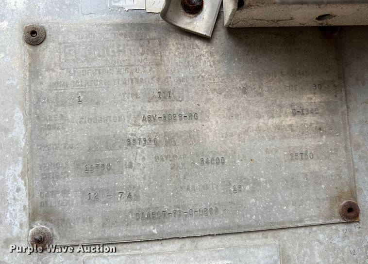 image for item MM9170 1974 Stoughton ASV-302S-RG  refrigerated van trailer