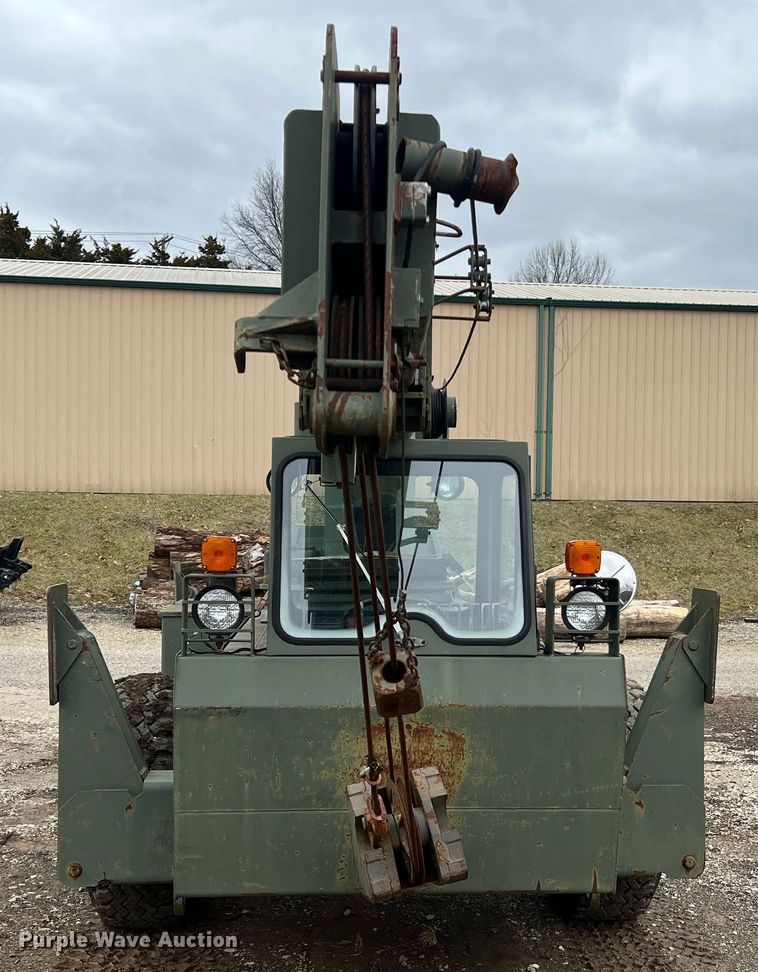 image for item MM9171 1984 Lorain LRT-100  crane